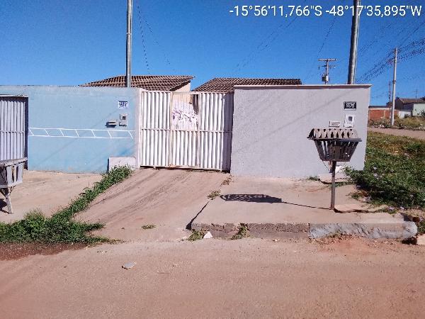 Casa - Venda, PARQUE SANTO ANTONIO, SANTO ANTONIO DO DESCOBERTO, GO