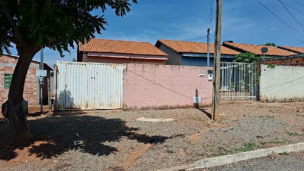 Casa - Venda, VILA DIVINEIA, PADRE BERNARDO, GO