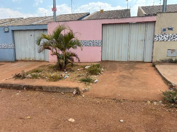 Casa - Venda, PARQUE ESTRELA DALVA XVI, SANTO ANTONIO DO DESCOBERTO, GO