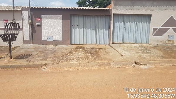 Casa - Venda, PARQUE ESTRELA DALVA XIV, SANTO ANTONIO DO DESCOBERTO, GO