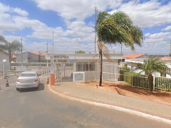 Casa - Venda, RESIDENCIAL FLORAIS DO PLANALTO, VALPARAISO DE GOIAS, GO