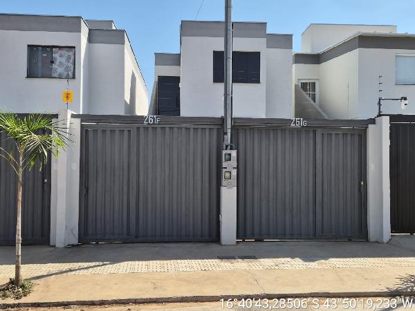 Casa - Venda, VILLAGE DO LAGO, MONTES CLAROS, MG