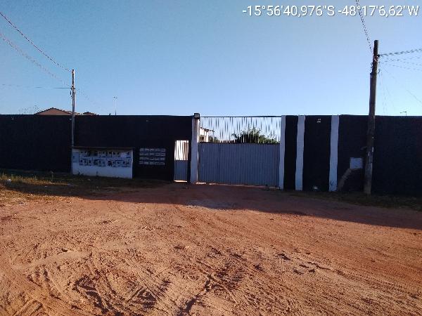 Casa - Venda, CENTRO, SANTO ANTONIO DO DESCOBERTO, GO